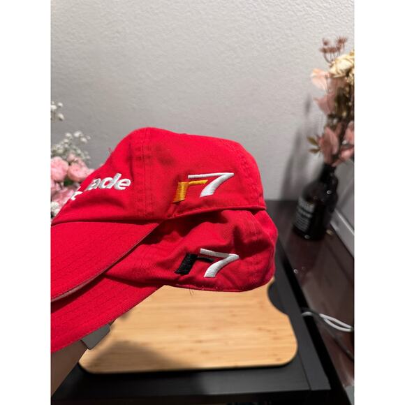 Taylormade R7 golf hat red - 2 hats - Picture 2 of 4